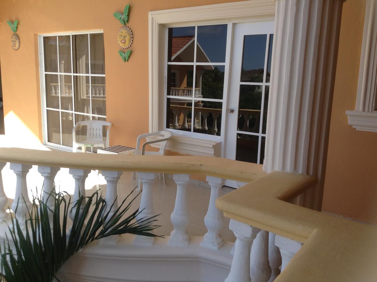 White Sands Shared Apartments Punta Cana Exterior photo